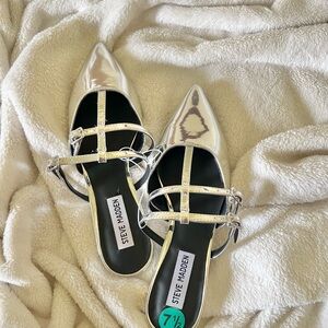 New | Steve Madden Women’s Silver Mules/Flats